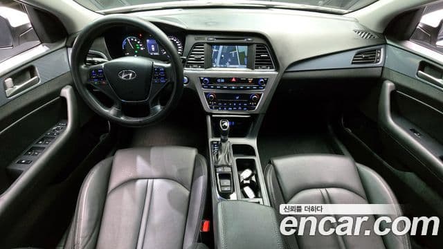 Hyundai LF Sonata гибрид Modern Special, 2017 7