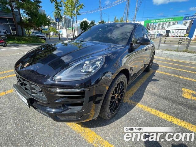 Porsche Macan 95B, 2018 1