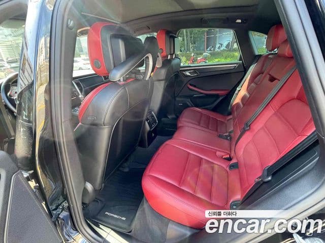 Porsche Macan 95B, 2018 10