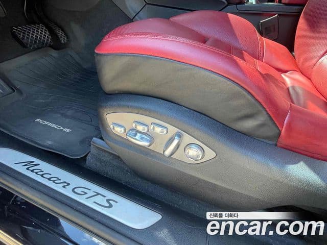 Porsche Macan 95B, 2018 16