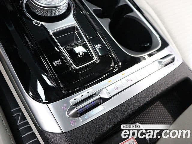 Kia Carnival 4세대 Signature, 2023 10