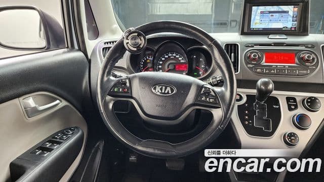 Kia Ray Luxury, 2015 14