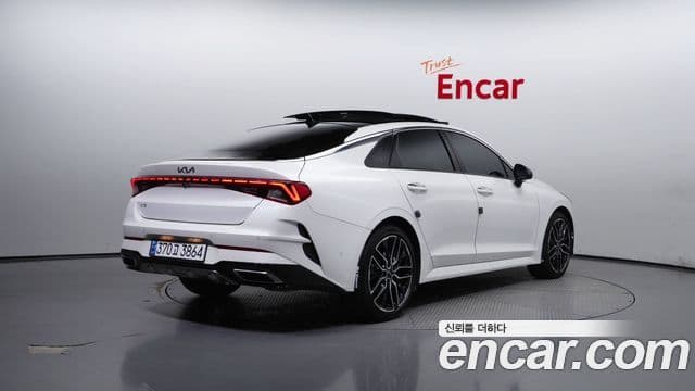 Kia K5 3세대 Signature, 2023 2
