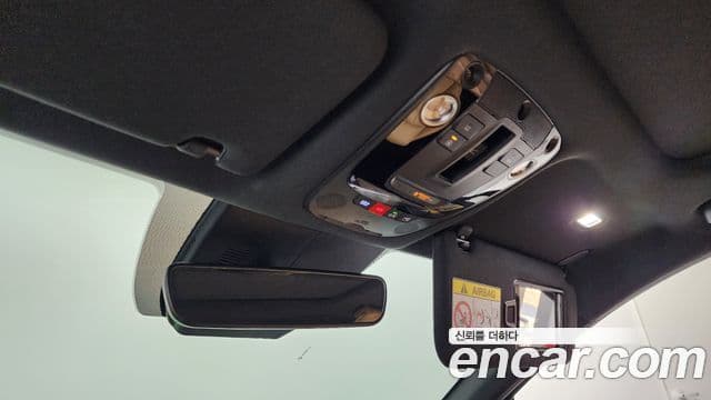 Kia K5 3세대 Signature, 2023 11