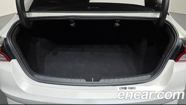 Kia K5 3세대 Signature, 2023 20