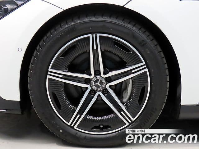 Mercedes-Benz EQE V295 EQE350+, 2024 все фото