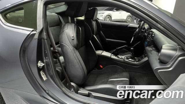 Toyota GR86 Premium, 2024 10