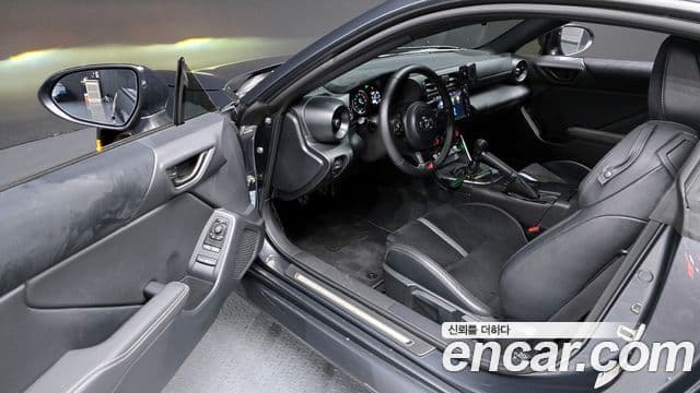 Toyota GR86 Premium, 2024 11