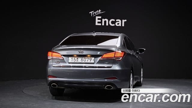 Hyundai i40 살룬 Modern, 2013 4