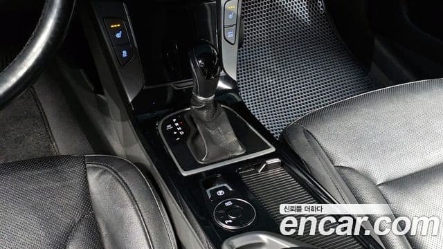 Hyundai i40 살룬 Modern, 2013 9