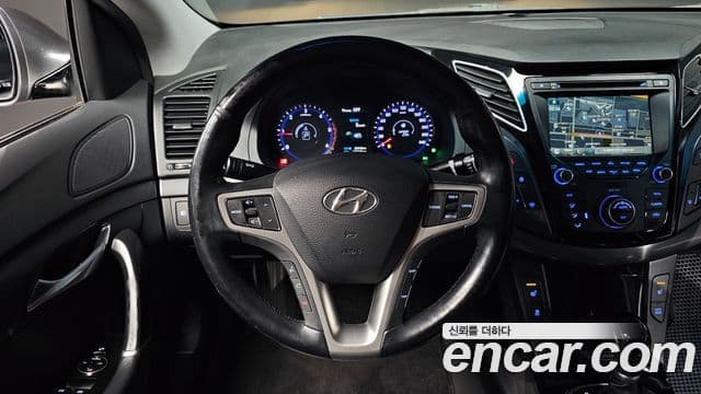 Hyundai i40 살룬 Modern, 2013 13