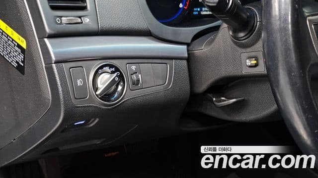 Hyundai i40 살룬 Modern, 2013 17