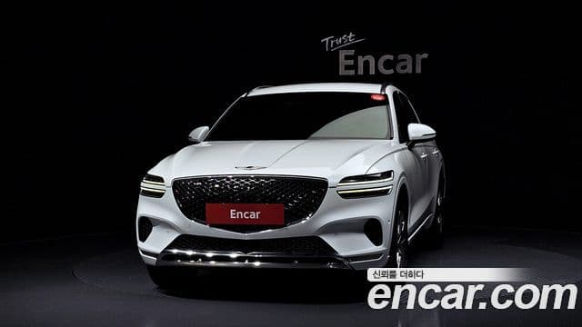 Genesis GV70, 2022 3