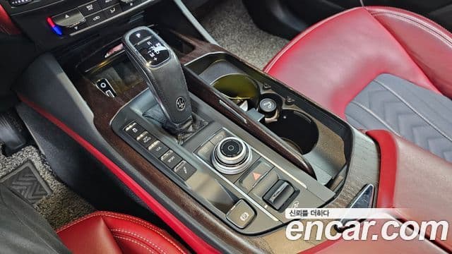 Maserati Levante 3.0 дизель AWD GranLusso, 2019 9