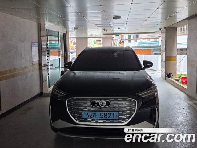 Audi Q4 e-Tron (F4) Premium, 2023 1