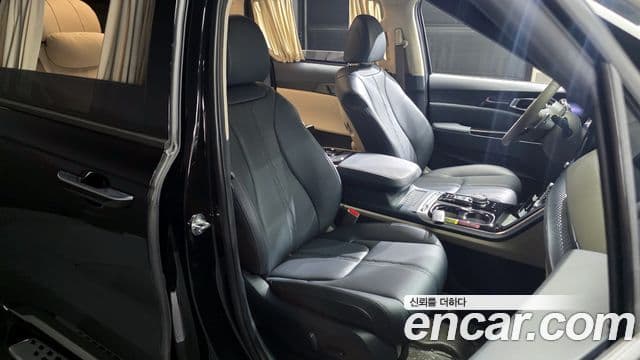 Kia Carnival 4세대 бензин 9인승 High Limousine(компания по спецнадстройкам), 2023 12