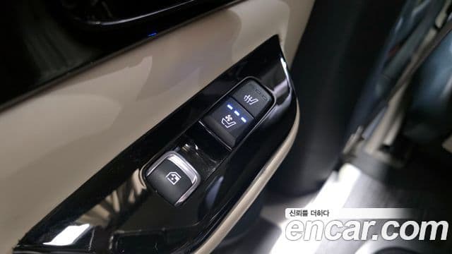 Kia Carnival 4세대 бензин 9인승 High Limousine(компания по спецнадстройкам), 2023 17