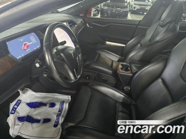 Tesla модель S, 2018 все фото