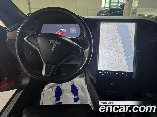 Tesla модель S, 2018 8