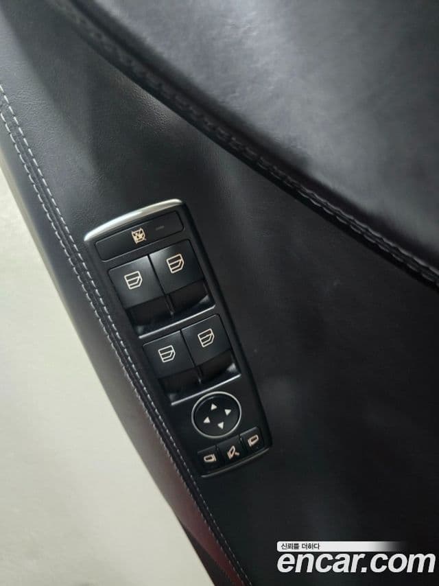 Tesla модель S, 2018 9