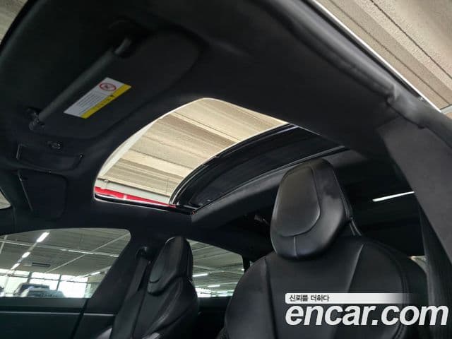 Tesla модель S, 2018 15
