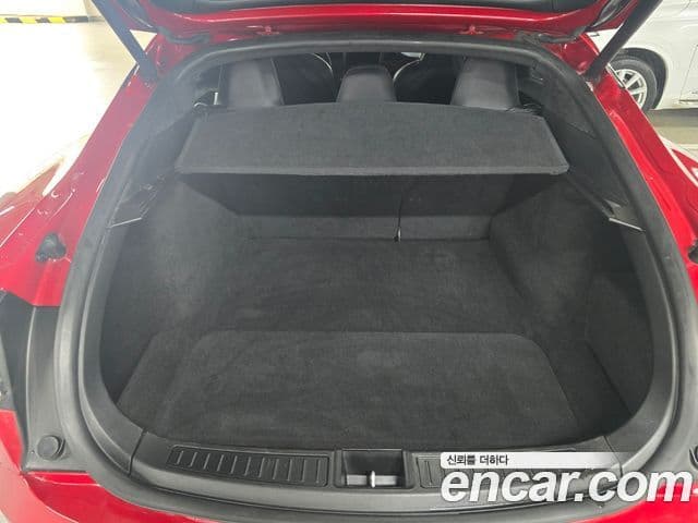 Tesla модель S, 2018 16