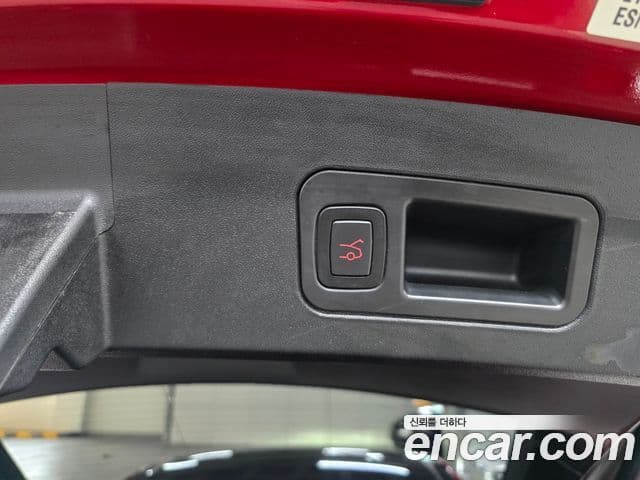 Tesla модель S, 2018 17