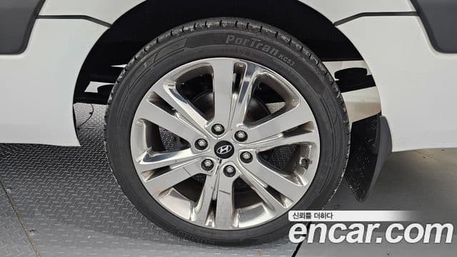 Hyundai 쏠라티 Luxury, 2023 все фото