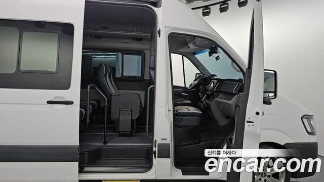 Hyundai 쏠라티 Luxury, 2023 18