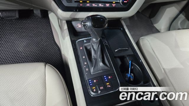 Kia All New Carnival Prestige, 2016 9