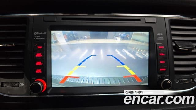 Kia All New Carnival Prestige, 2016 15