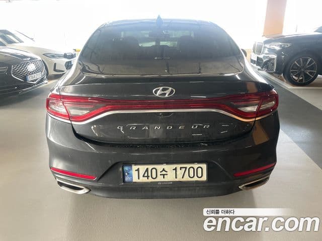 Hyundai Grandeur IG 3.0 LPi Exclusive (арендный автомобиль), 2018 4