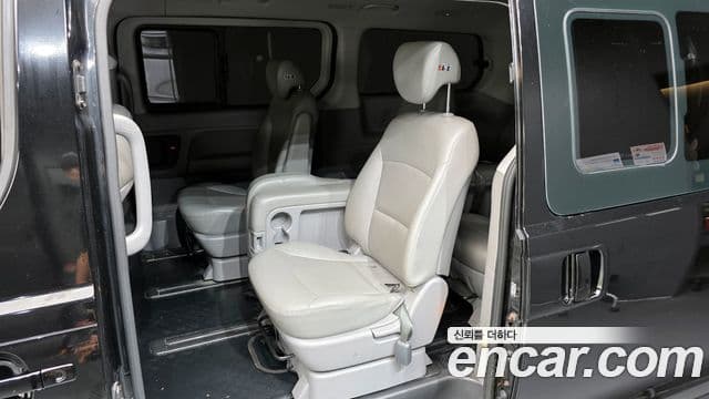 Hyundai Grand Starex Smart, 2017 11