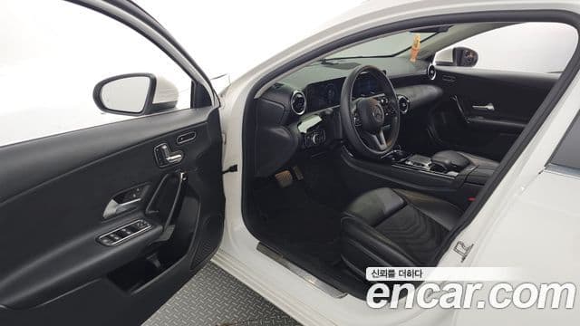 Mercedes-Benz A-класс W177 A220 хэтчбек, 2019 10