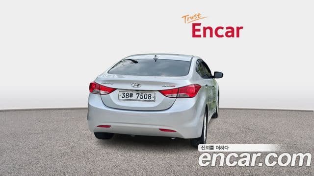 Hyundai Avante MD Premier, 2012 4