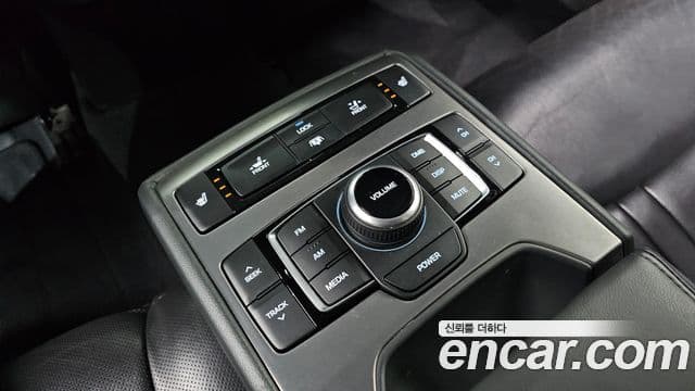 Hyundai Genesis DH Premium, 2015 19