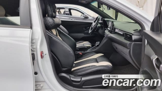 Hyundai Veloster (JS) Modern, 2019 11