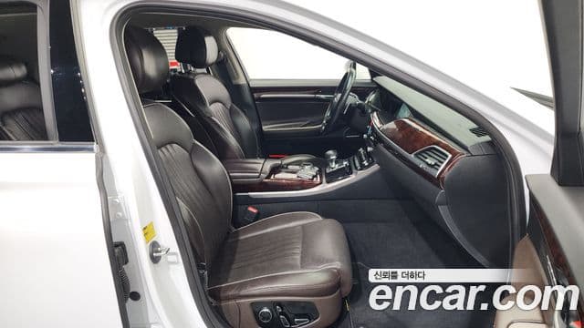 Genesis EQ900 Prestige, 2016 11