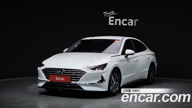 Hyundai Sonata гибрид (DN8) Modern, 2022 1