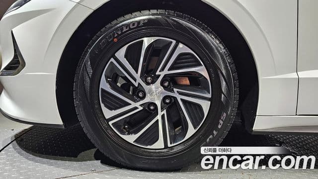 Hyundai Sonata гибрид (DN8) Modern, 2022 все фото