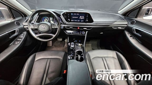 Hyundai Sonata гибрид (DN8) Modern, 2022 7