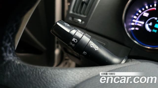 Hyundai Sonata гибрид Modern, 2014 16