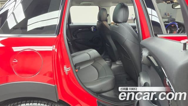 Mini Cooper 3세대, 2019 12