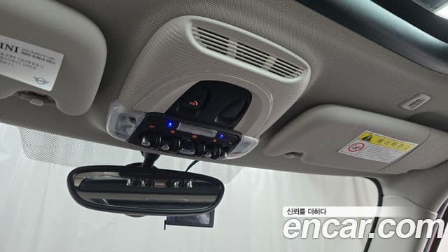 Mini Cooper 3세대, 2019 16