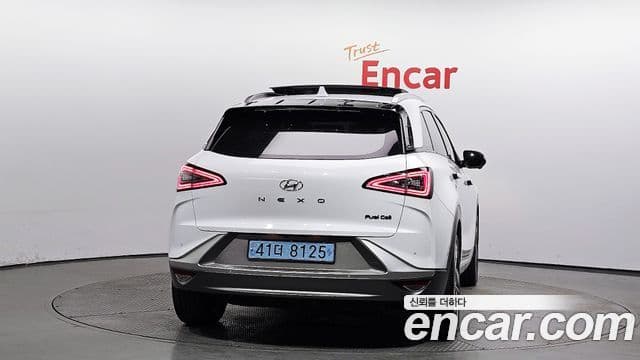 Hyundai NEXO Premium, 2023 4