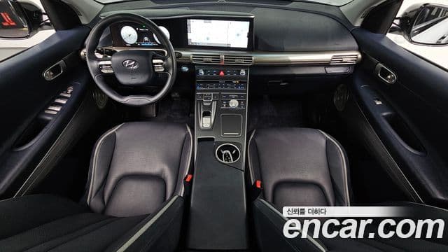 Hyundai NEXO Premium, 2023 7