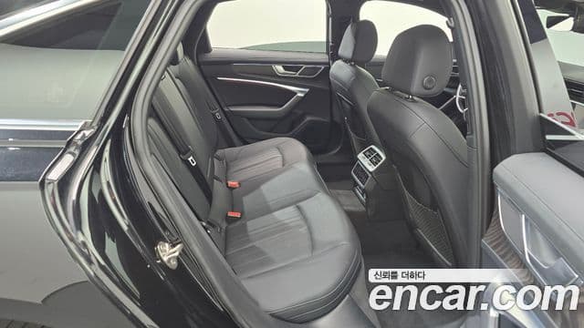 Audi A6 (C8) Premium, 2023 12