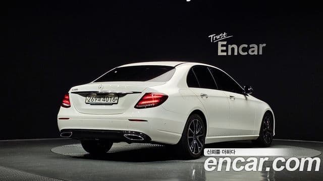 Mercedes-Benz E-класс W213 Avantgarde, 2020 2