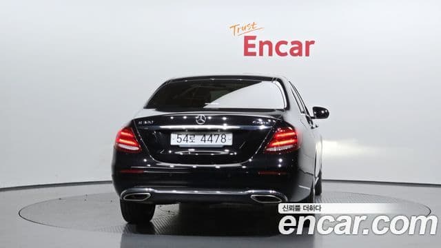 Mercedes-Benz E-класс W213 Exclusive, 2019 4