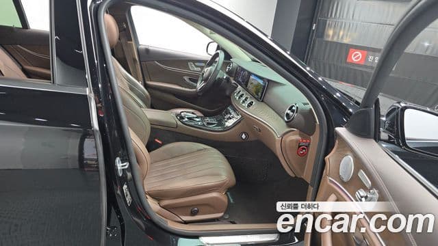 Mercedes-Benz E-класс W213 Exclusive, 2019 10